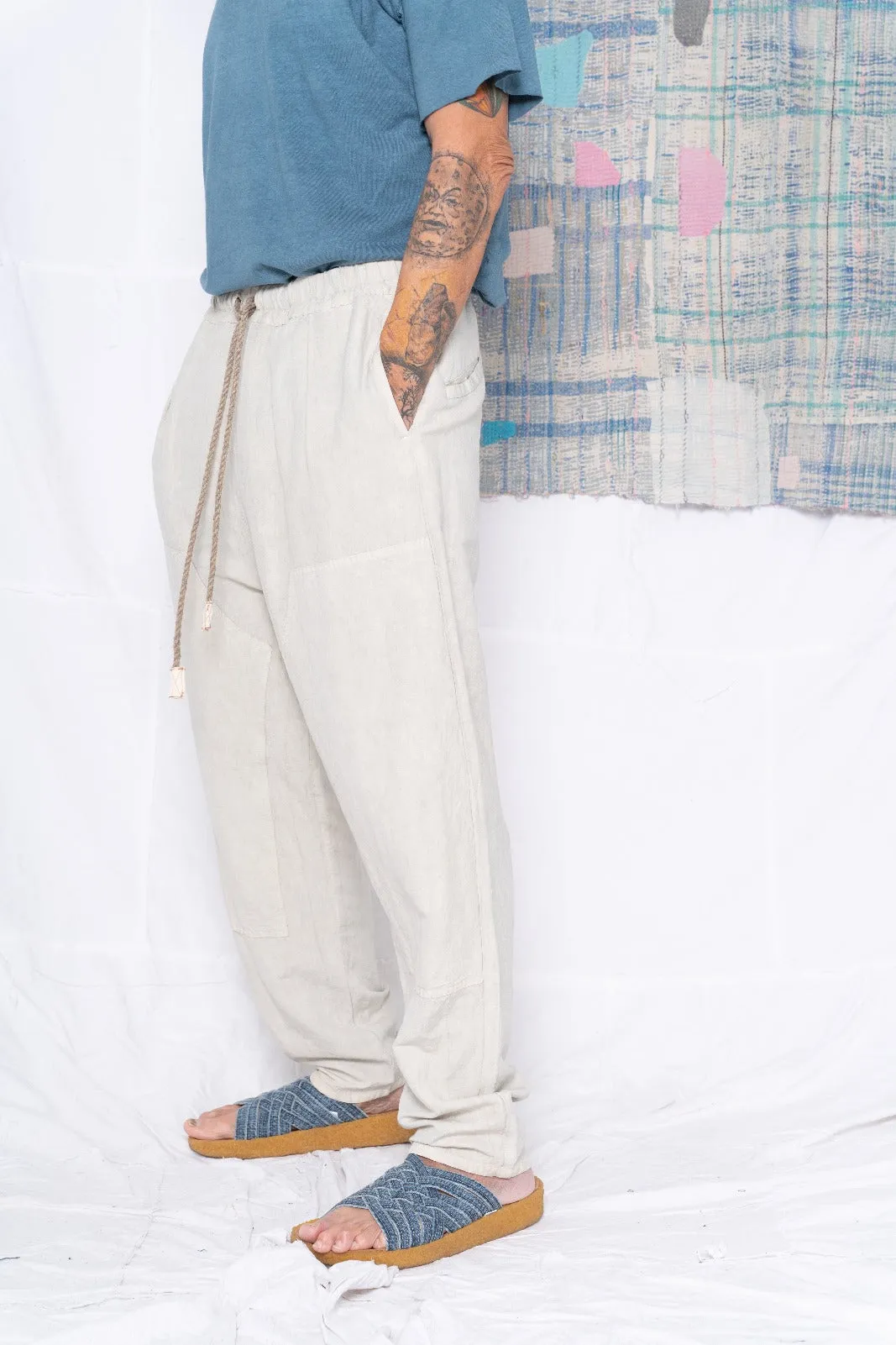 P70 Pleated Easy Pant Wild Silk & Hemp Uneven Dye Sand Grey