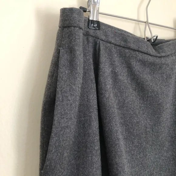 Pendleton Classic Grey Wool Skirt w/ pockets, Size 18