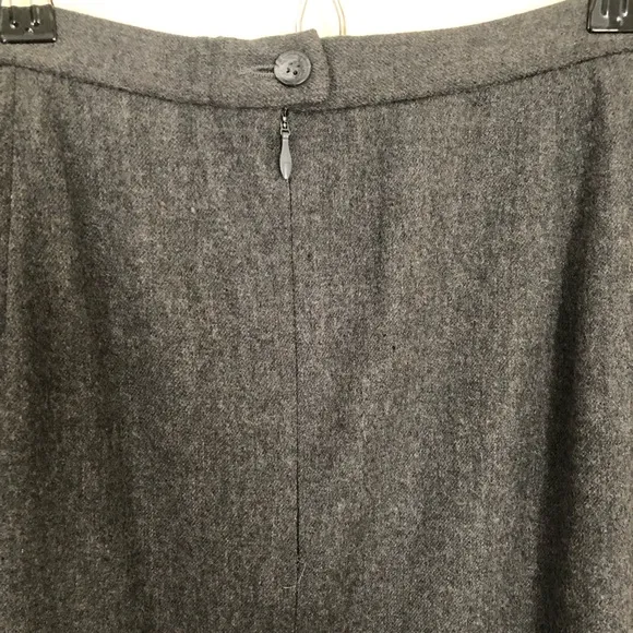 Pendleton Classic Grey Wool Skirt w/ pockets, Size 18