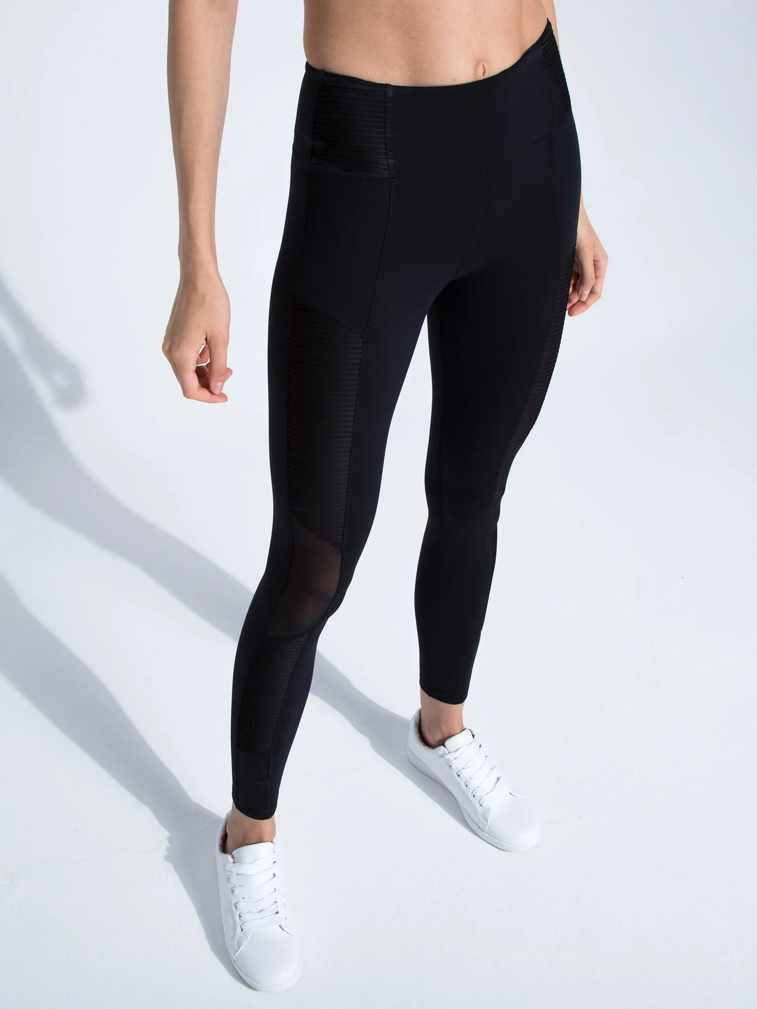 PLEATED PANTS, BLACK/BLACK MESH