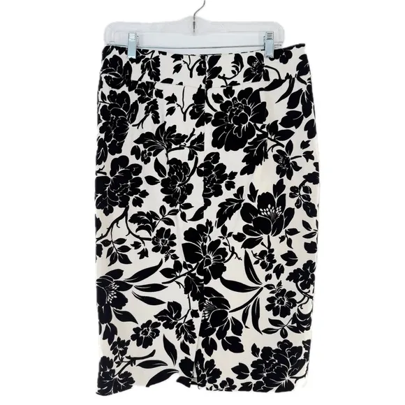 Review Australia Cascade Floral Velvet Flocked Pencil Skirt Size 8 US (12 AU)