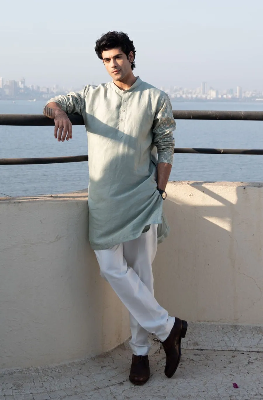 Sagar Set (light blue) - Rental