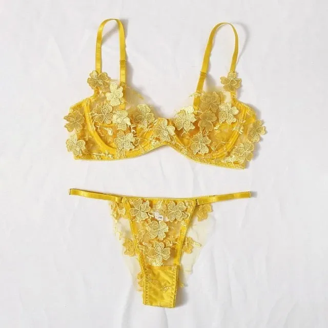 Sexy Bikini 2021 Female Swimsuit Two-piece Bikini Set Flowers Embroidery Lace