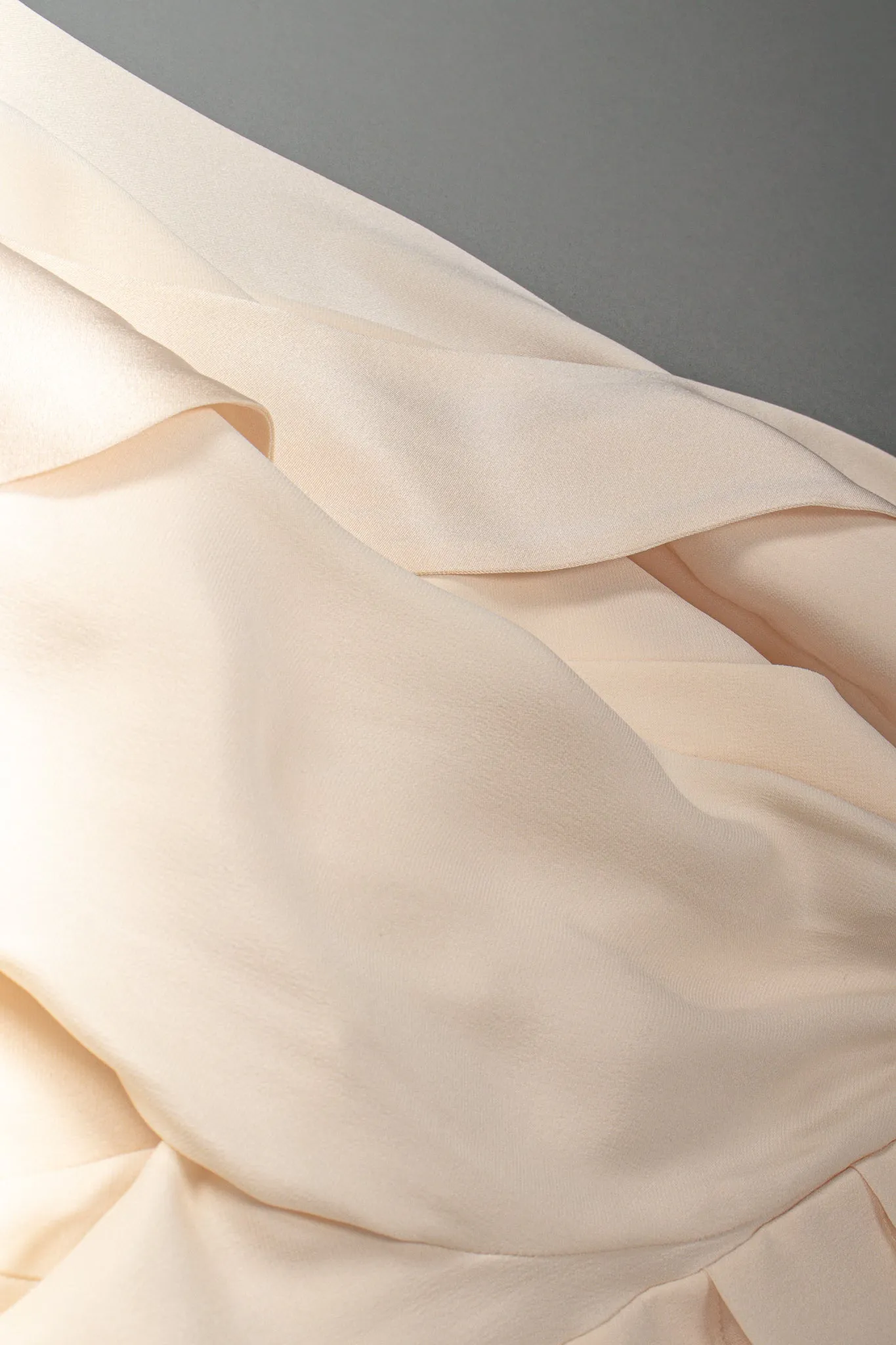 Silk Panel Tuck Bow Blouse