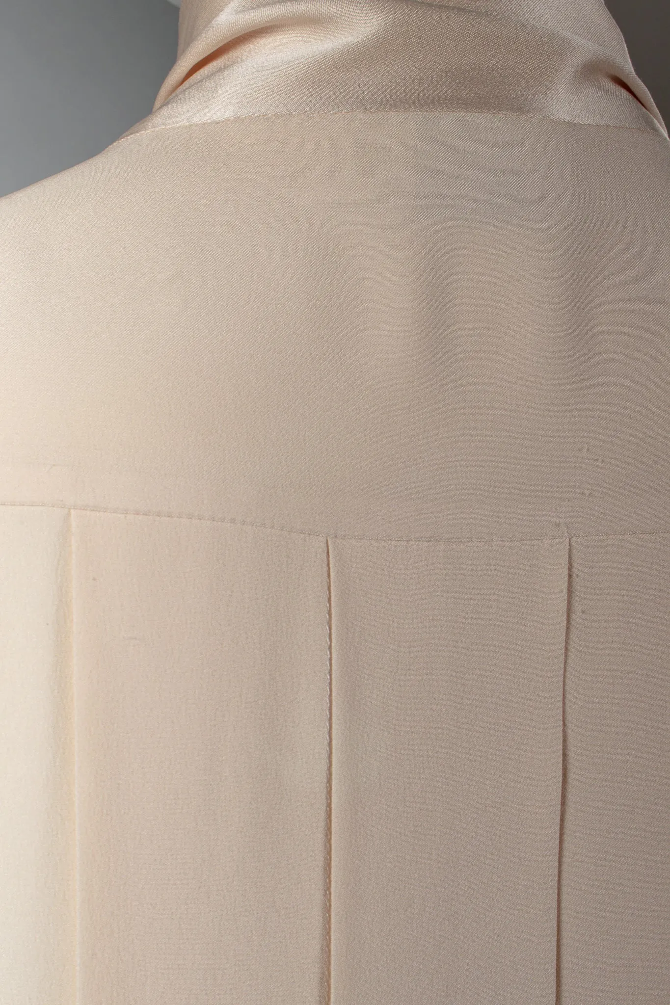 Silk Panel Tuck Bow Blouse