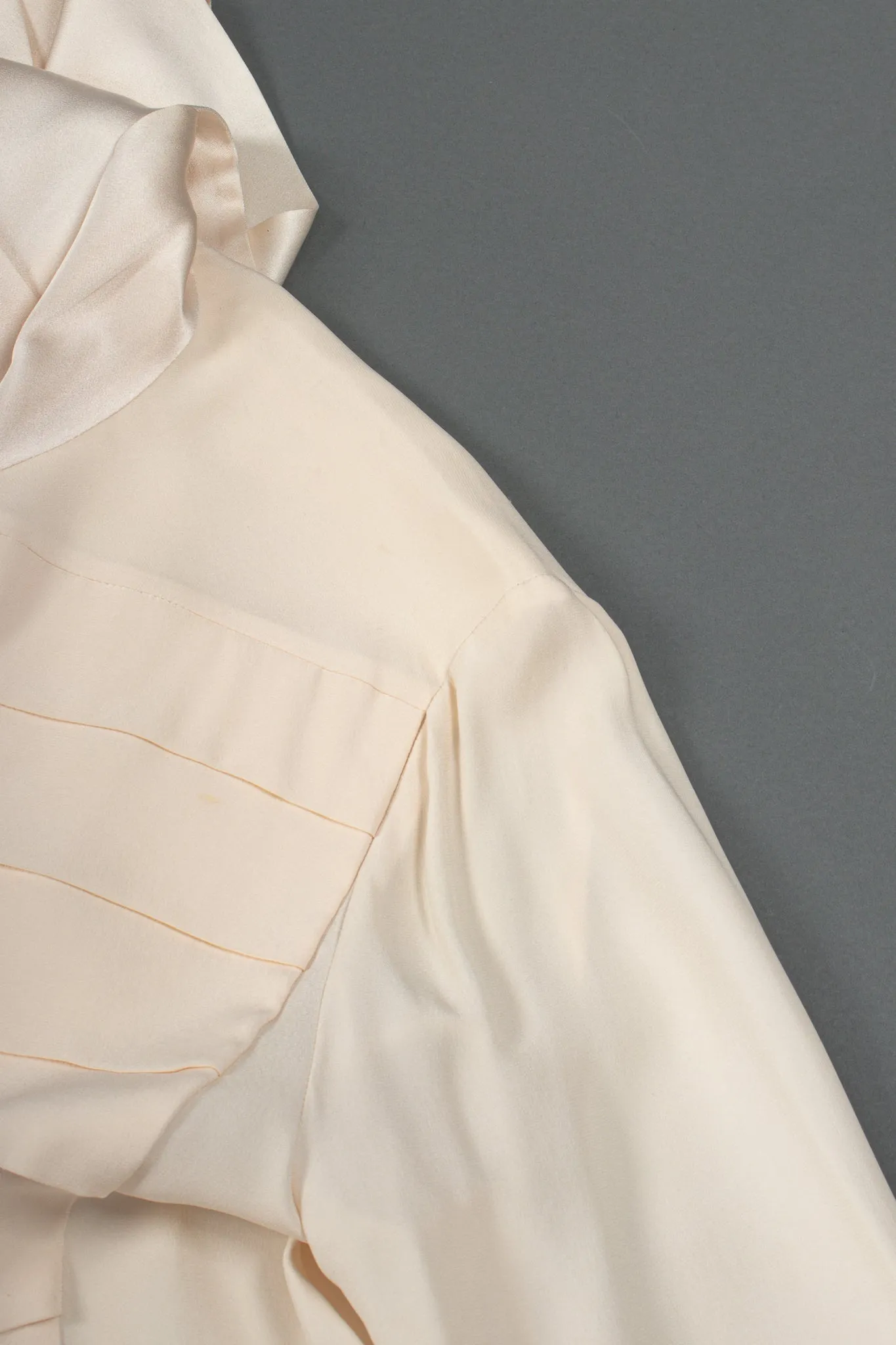 Silk Panel Tuck Bow Blouse
