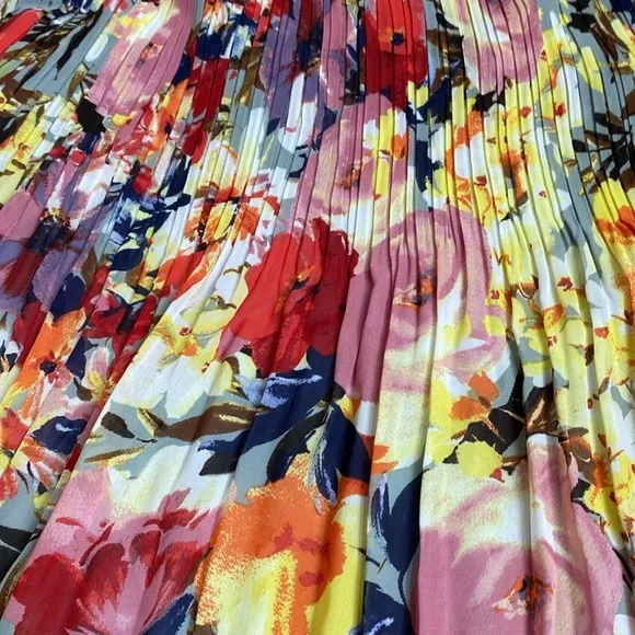 Sunny Leigh Pleated Floral Skirt Womens XS Midi Skirt Pleats Pleat Midi