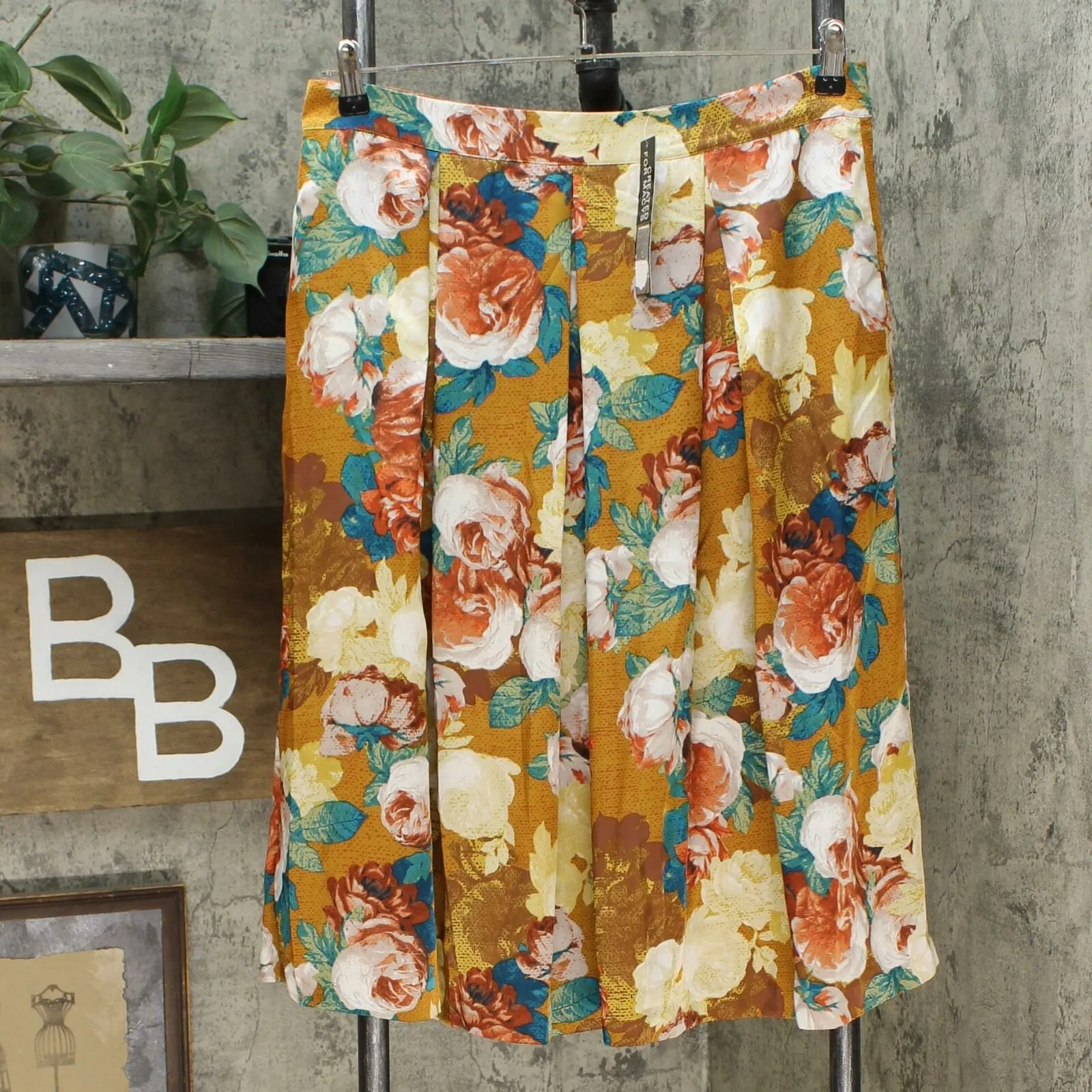 Tahari Women's Floral Print Inverted Pleat Skirt
