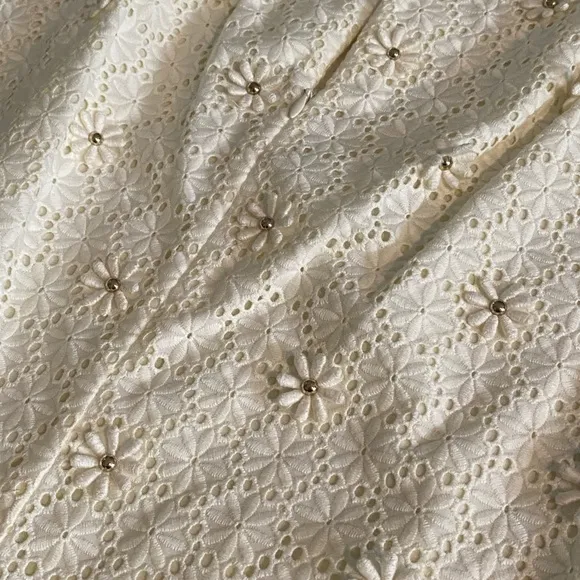 Talbot’s eyelet lace skirt ❤️