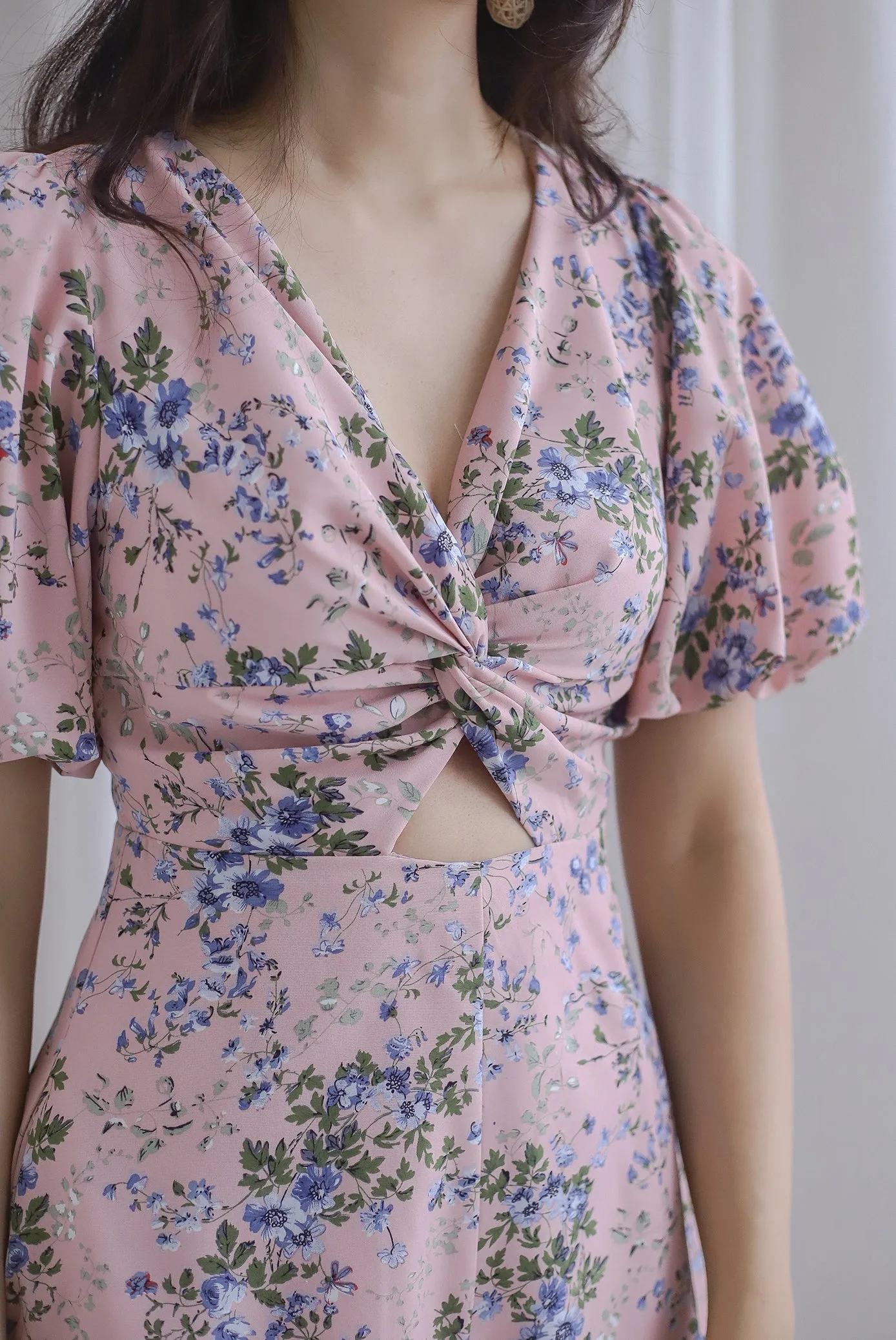 TDC Joyelle Twist Knot Cut Out Romper In Pink