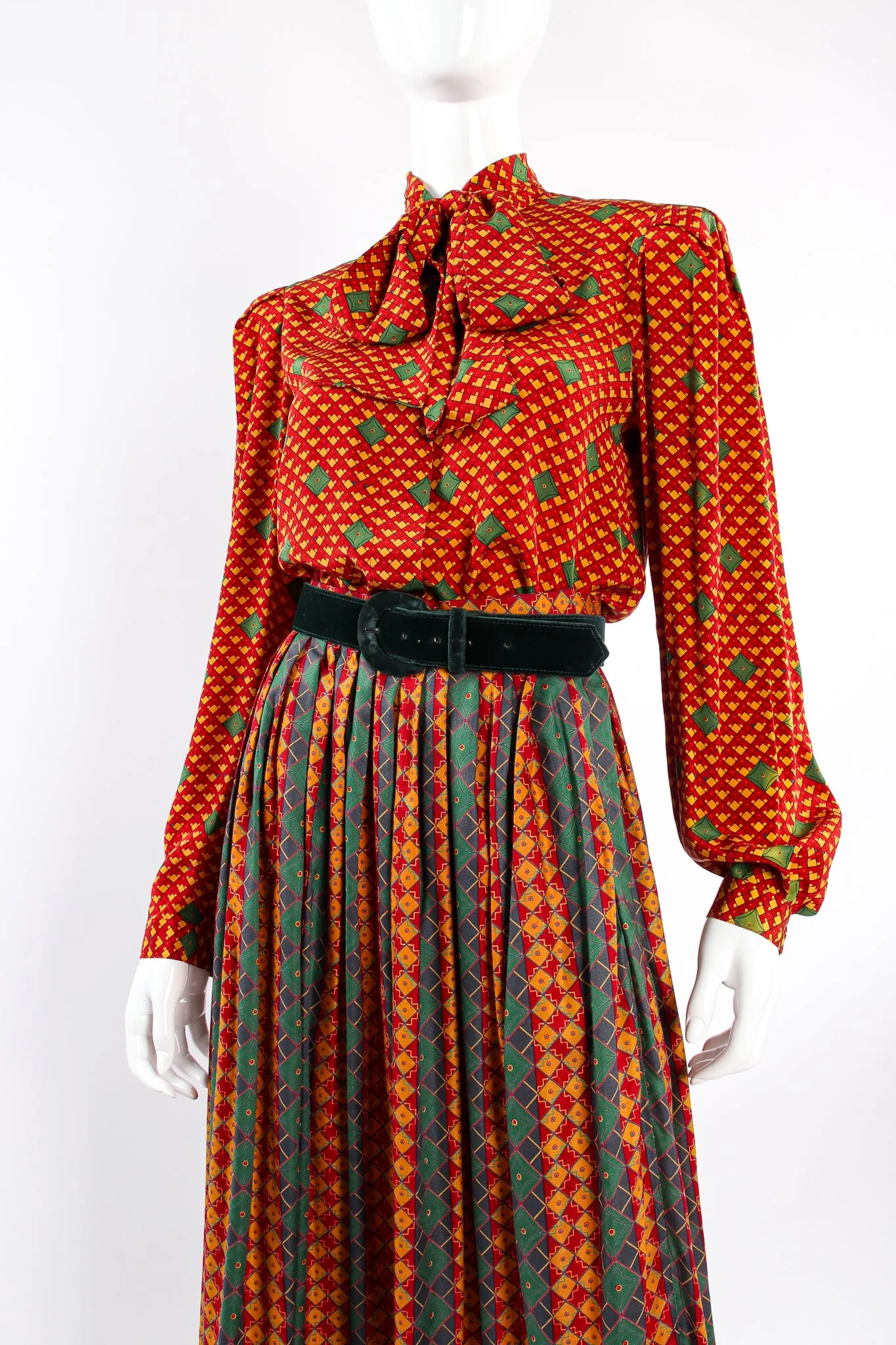 Tessellation Print Blouse & Skirt Set