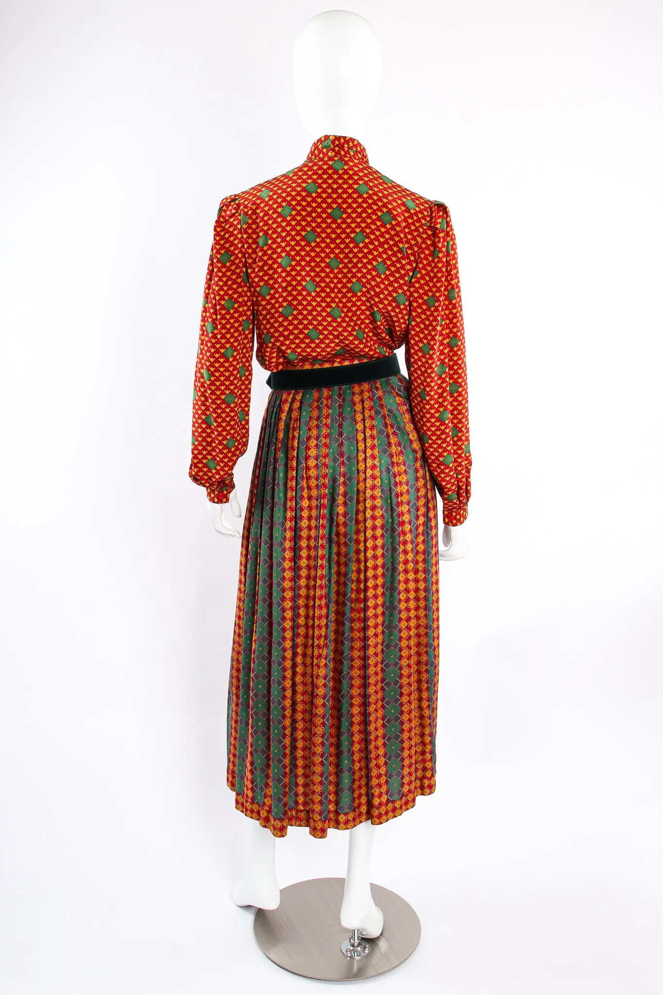 Tessellation Print Blouse & Skirt Set
