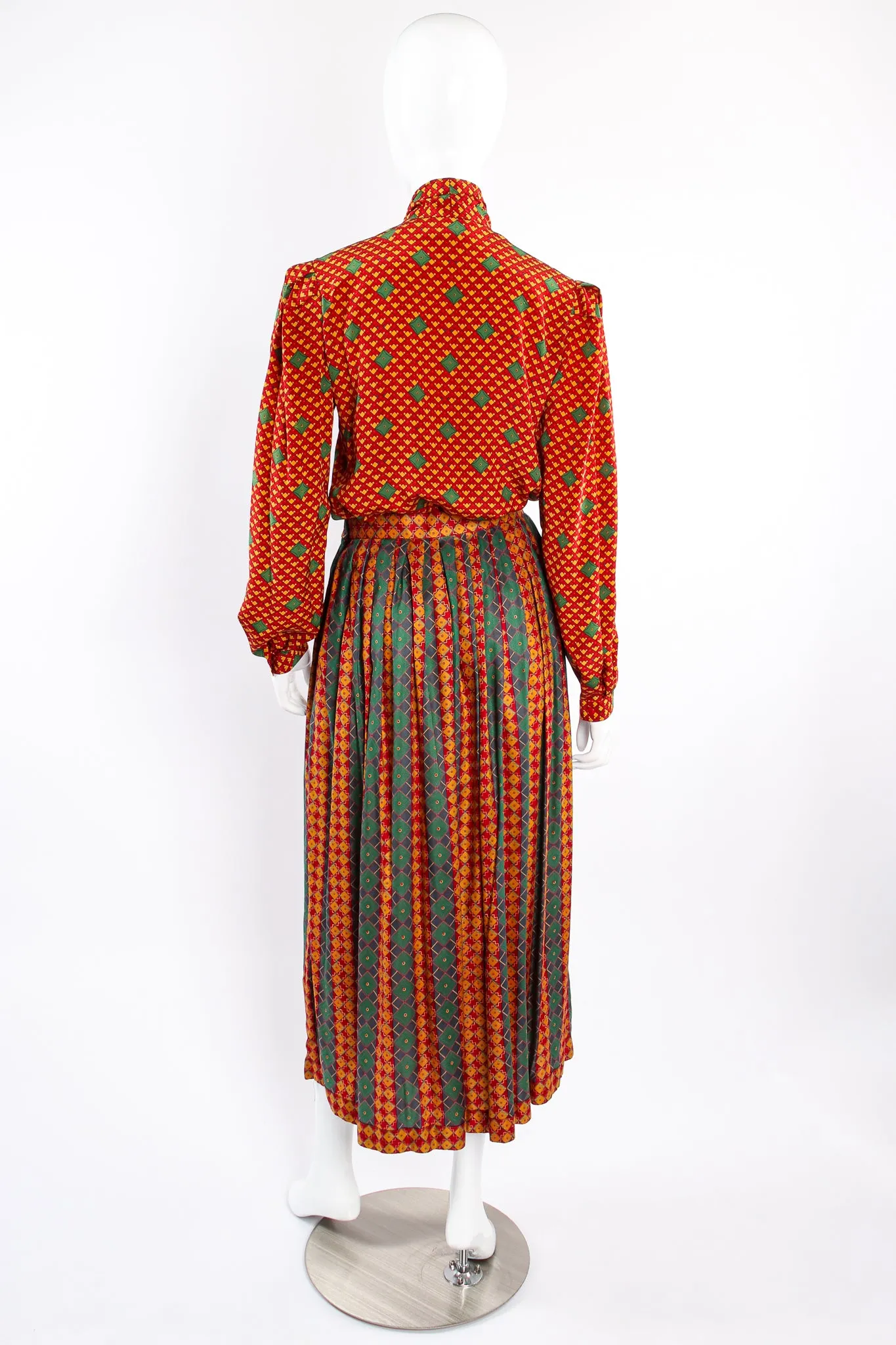 Tessellation Print Blouse & Skirt Set