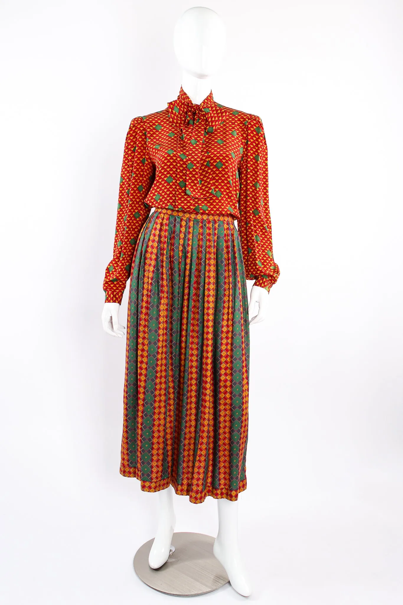 Tessellation Print Blouse & Skirt Set