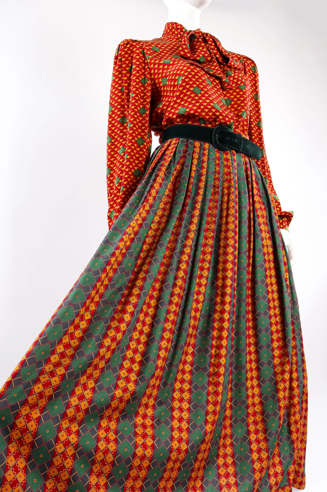 Tessellation Print Blouse & Skirt Set