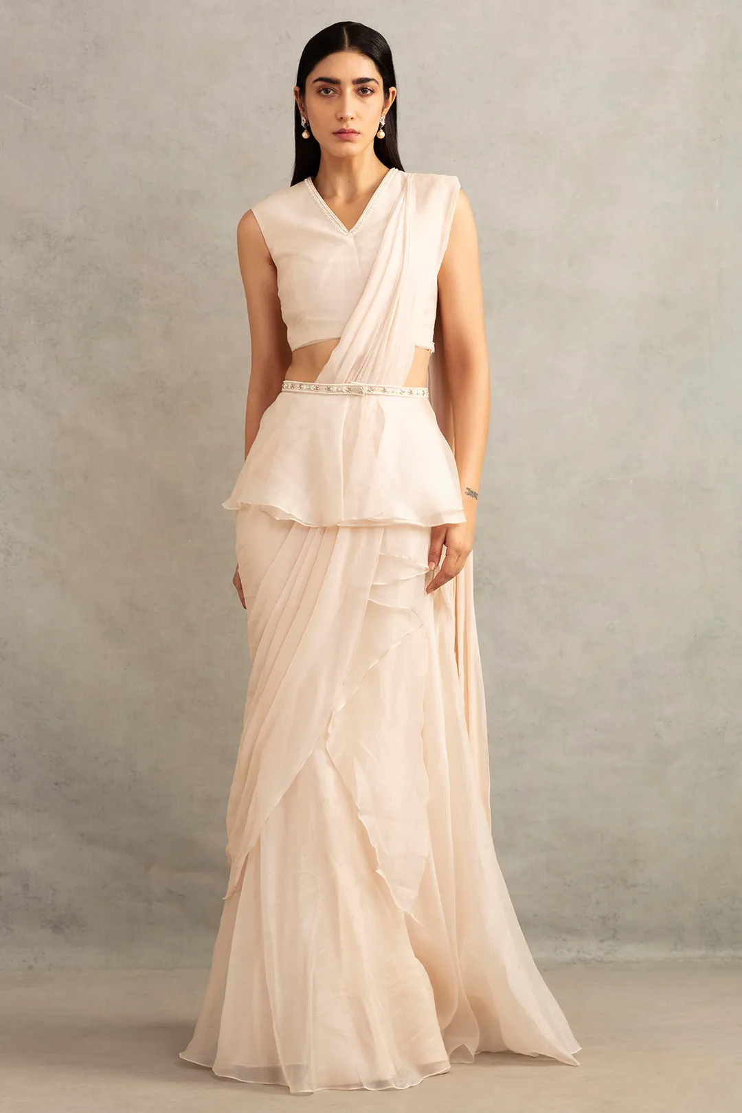 The Alba Sari