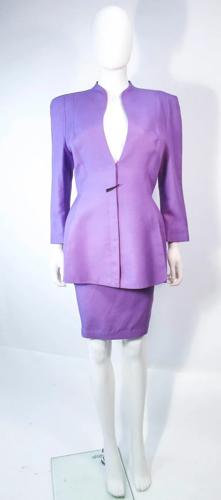 THIERRY MUGLER Lavender 2 pc Abstract Closure Skirt Suit Size 42
