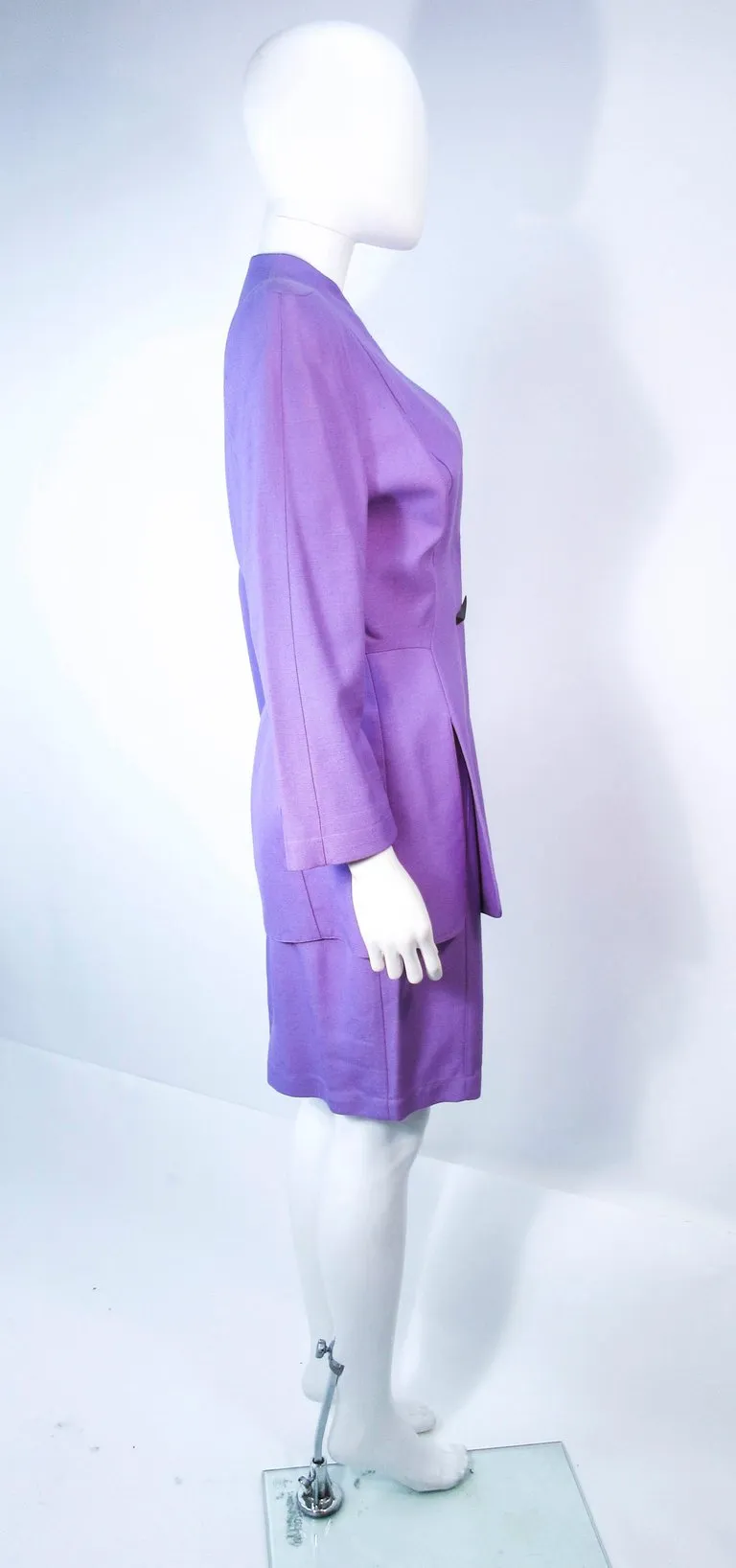 THIERRY MUGLER Lavender 2 pc Abstract Closure Skirt Suit Size 42