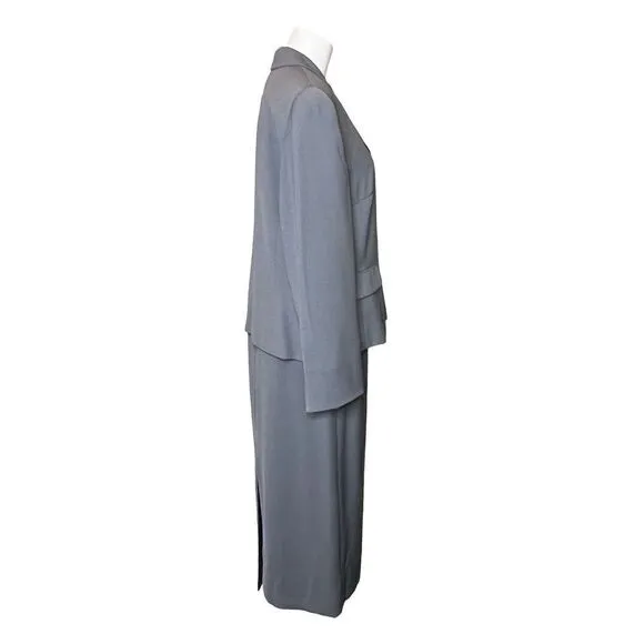 Travis Ayer’s vintage black and white textured skirt suit size 14