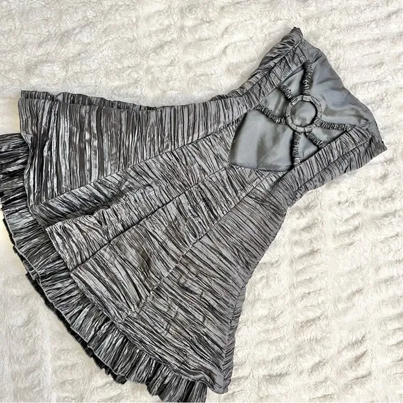 Vintage Jessica McClintock Grey Strapless Ruched Dress with Back Detail
