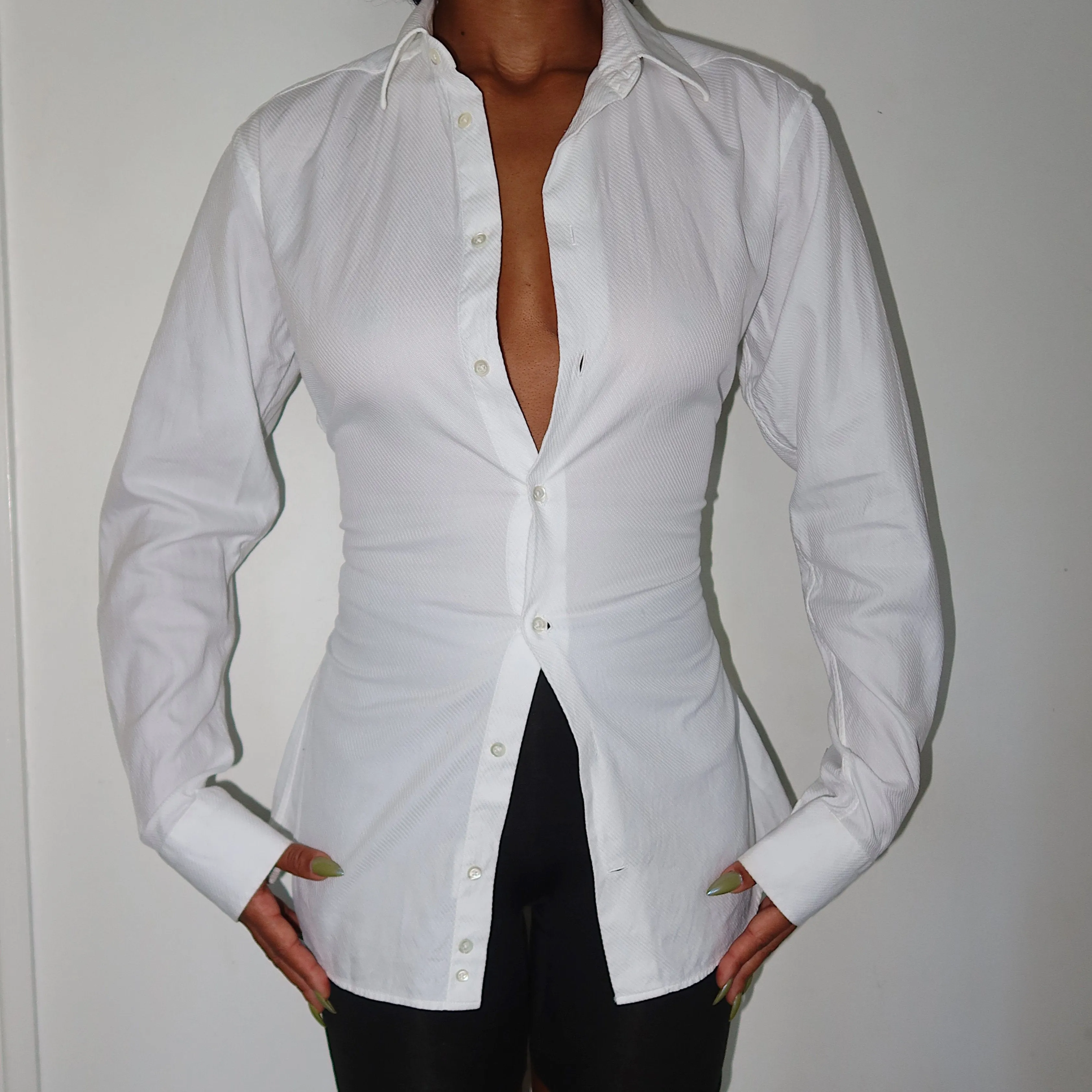 WHITE CORSET BUTTON UP