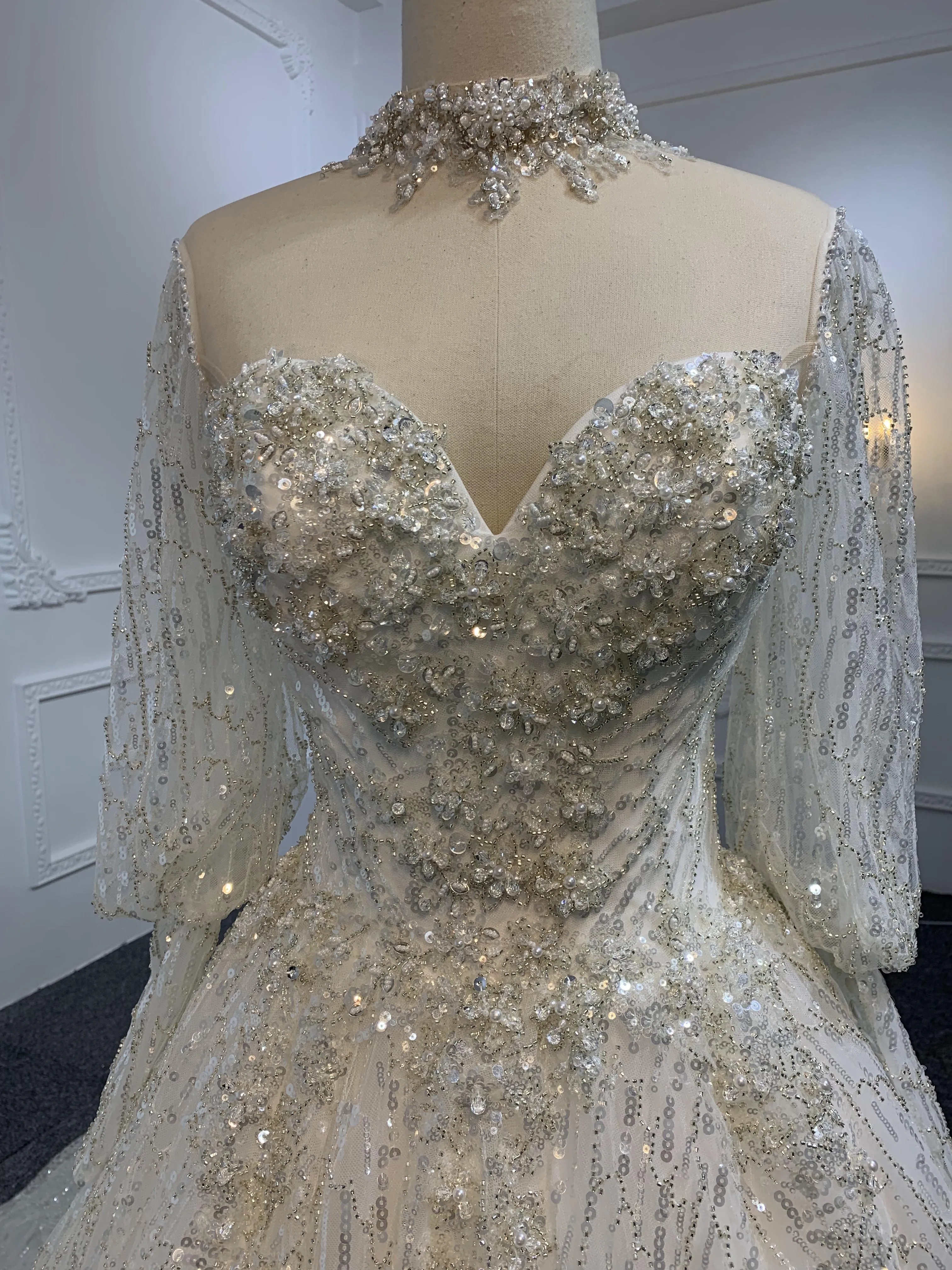 Z003-Sweetheart Neckline A-line Wedding Dress With Removable Sleeves